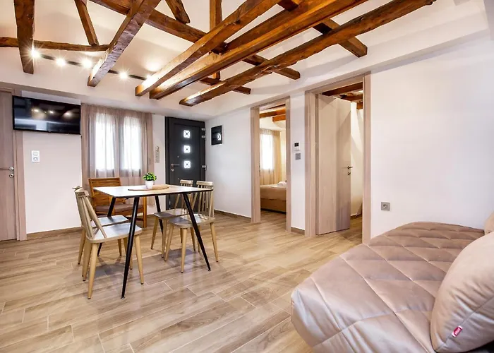 Theros Easy Living Daire